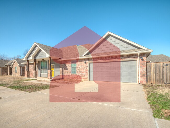 9945 SW 21st St in Yukon, OK - Building Photo - Building Photo