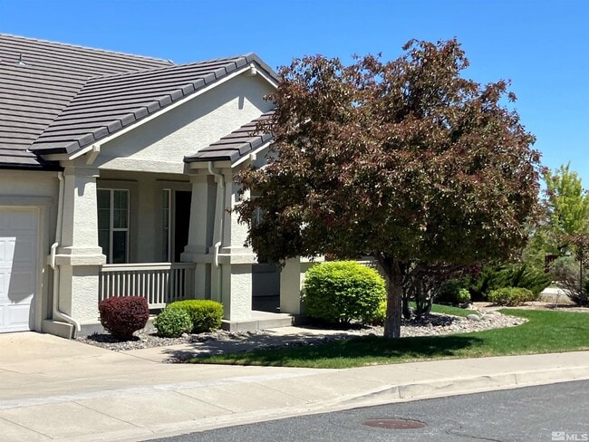 2135 Kingman Ct in Reno, NV - Building Photo - Building Photo