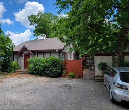 4627 Depew Ave in Austin, TX - Building Photo - Building Photo