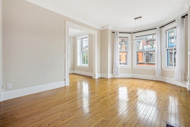 14 Hereford St in Boston, MA - Building Photo - Building Photo