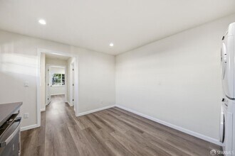 1942 Peggy Dr in Pleasant Hill, CA - Building Photo - Building Photo