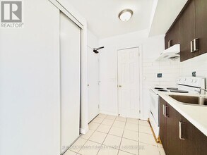6L-672-676 SHEPPARD Ave in Toronto, ON - Building Photo - Building Photo