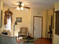 Castelo Apartments in McAllen, TX - Building Photo - Interior Photo