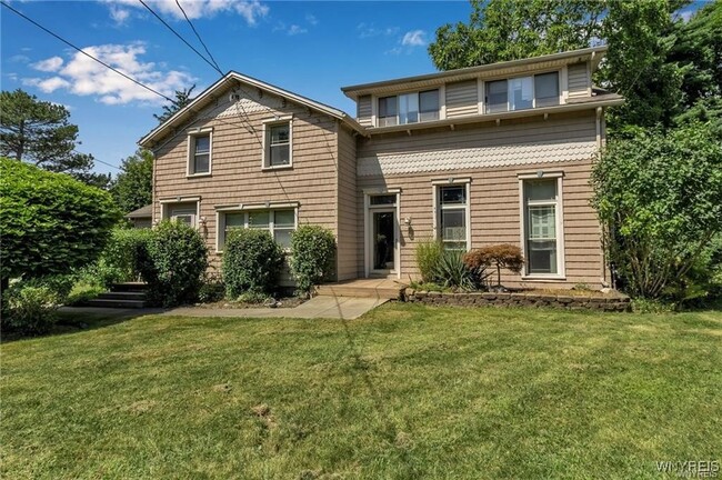 property at 5334 Genesee St