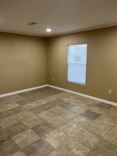 3319 Beatrice Dr in Jackson, MS - Foto de edificio - Building Photo