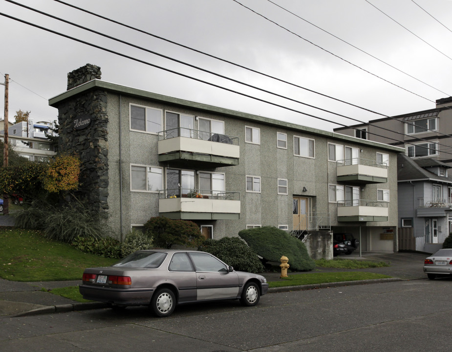 Helanne Apartments in Seattle, WA - Foto de edificio