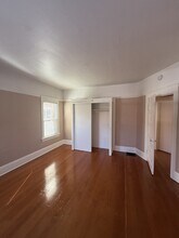 2120 SE Main St in Portland, OR - Building Photo - Building Photo