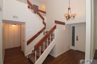 2807 Ledgetop Pl in Spring Valley, CA - Building Photo - Building Photo