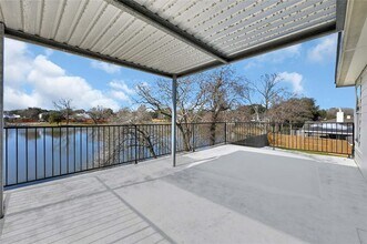 7715 Omaha Dr in Baytown, TX - Building Photo - Building Photo
