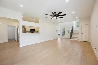 14207 Weldon Ln in Austin, TX - Building Photo - Building Photo