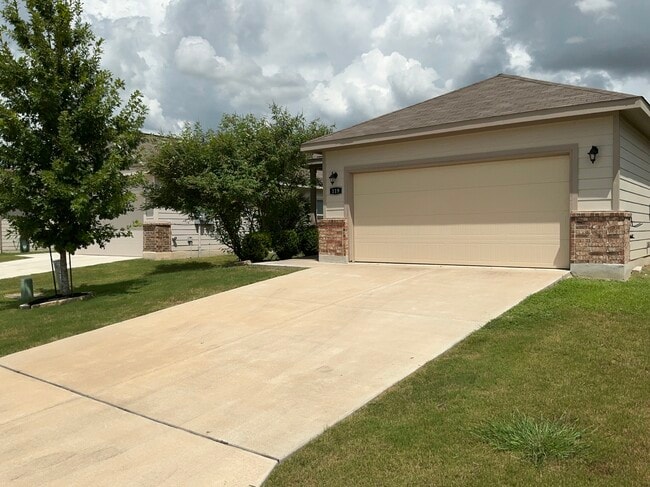 119 Laurel Grace Ln