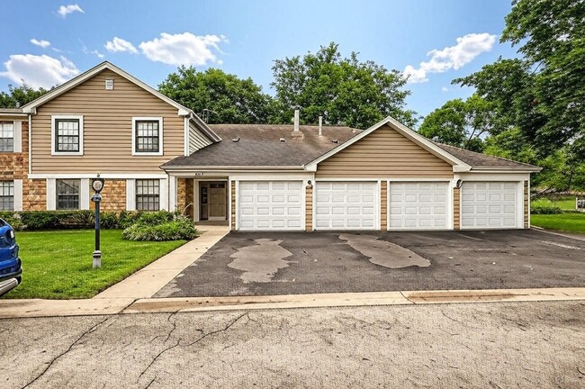 property at 275 Stonehill Ln