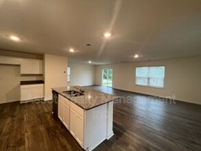 323 Everleigh Cir in Jefferson City, TN - Building Photo - Building Photo