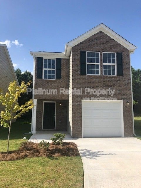 2048 Reavis Blf NE in Conyers, GA - Building Photo