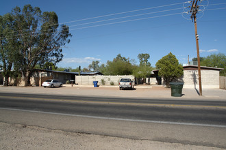 1210-1220 N Dodge in Tucson, AZ - Building Photo - Building Photo