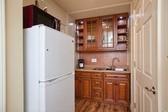 2330 Chanate Rd in Santa Rosa, CA - Building Photo - Building Photo
