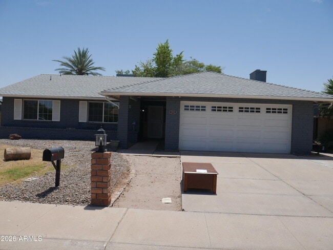 property at 1201 W Loughlin Dr
