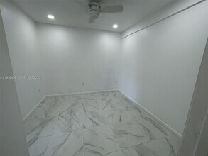 3403 SW 150th Ct in Miami, FL - Building Photo - Building Photo