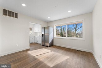 7407 Kelvin Pl in Springfield, VA - Building Photo - Building Photo