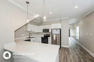 1246 Lonsdale Ave in Dallas, TX - Building Photo - Building Photo