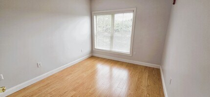 Clock Tower Square in Burlington, VT - Building Photo - Building Photo