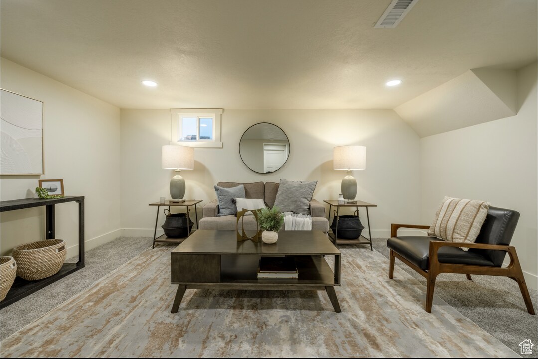 201 S 400 E, Unit Basement Apartment in Springville, UT - Building Photo