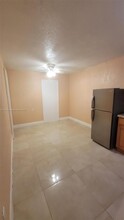 5001 NW 23rd St in Lauderhill, FL - Building Photo - Building Photo