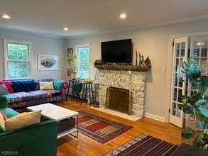 32 Burlington Rd in Clifton, NJ - Building Photo - Building Photo