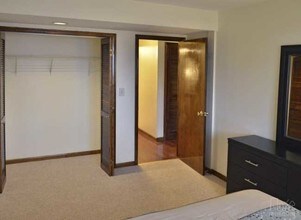 42 Dean Pl, Unit A106 in Bridgeport, CT - Building Photo - Building Photo