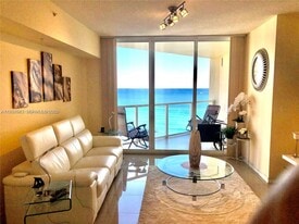 16699 Collins Ave in Sunny Isles Beach, FL - Building Photo