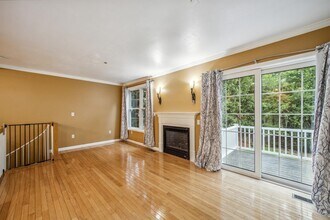 60 Barrington Ave in Nashua, NH - Building Photo - Building Photo