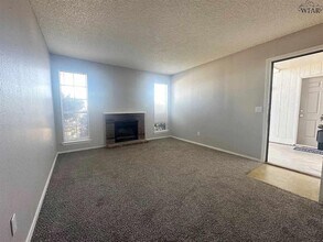 4110 Faith Rd in Wichita Falls, TX - Foto de edificio - Building Photo