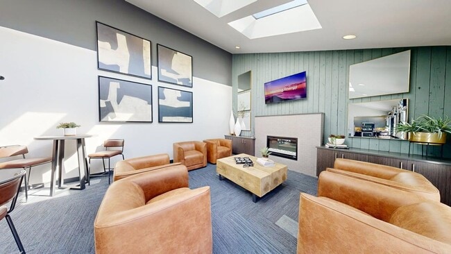 Ellyson Apartment Homes in Tacoma, WA - Foto de edificio - Building Photo