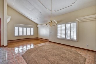 6912 Crown Ridge Dr in El Paso, TX - Building Photo - Building Photo