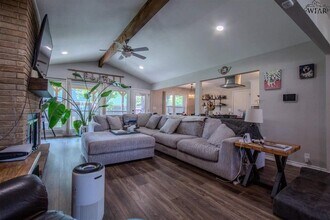 6 Deanna Cir in Wichita Falls, TX - Building Photo - Building Photo