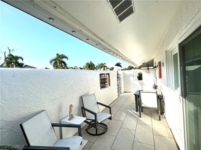 1435 Curlew Ave in Naples, FL - Building Photo - Building Photo