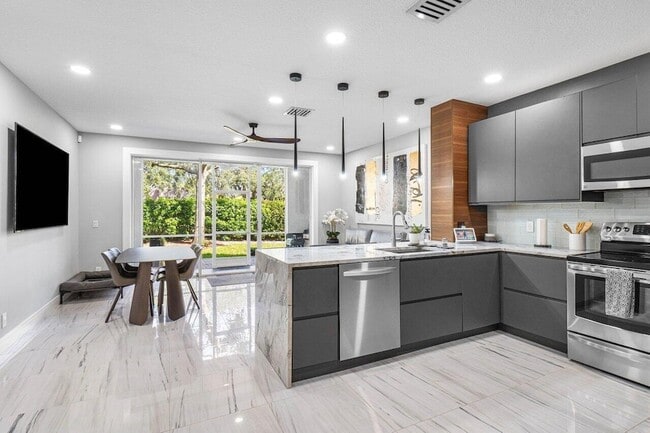 9893 Porta Leona Ln in Boynton Beach, FL - Building Photo - Building Photo