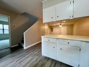 905 Brett Dr in Hinesville, GA - Building Photo - Building Photo
