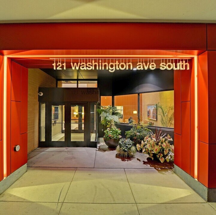 121 Washington Ave S, Unit 1016 in Minneapolis, MN - Building Photo