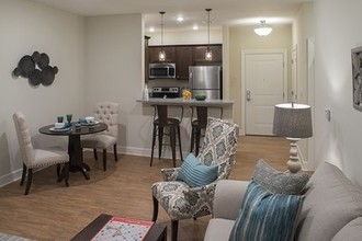 THE KENSEY ON ELLIOT in East Greenbush, NY - Building Photo - Interior Photo