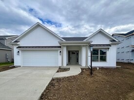 3811 Boulder Ridge Dr in Champaign, IL - Building Photo