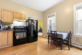 13 Fulkerson St in Cambridge, MA - Building Photo - Building Photo