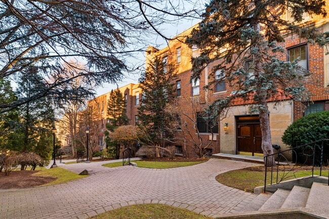 property at 321 Tappan St