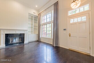 2407 Swanfield Ct in Thousand Oaks, CA - Building Photo - Building Photo