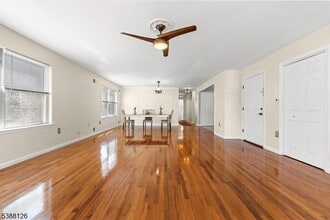 75 Lenox Ave in East Orange, NJ - Building Photo - Building Photo