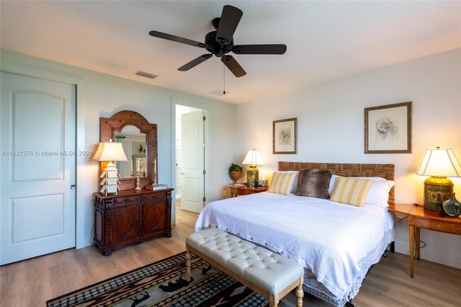 property at 3126 Tanglewylde Ave
