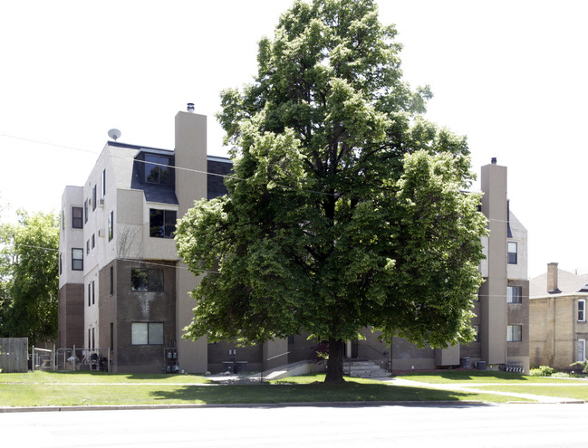 First Street Condos - Located Avenues, U of U in Salt Lake City, UT - Foto de edificio - Building Photo