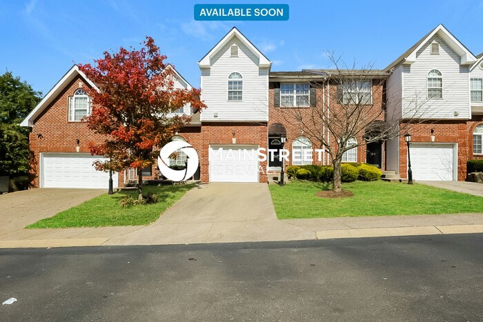 5220 Southfork Blvd in Nashville, TN - Foto de edificio