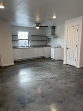 410 Sugar Haven-Unit -B in Kendleton, TX - Building Photo - Building Photo