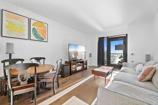 99 Hudson St in Jersey City, NJ - Building Photo